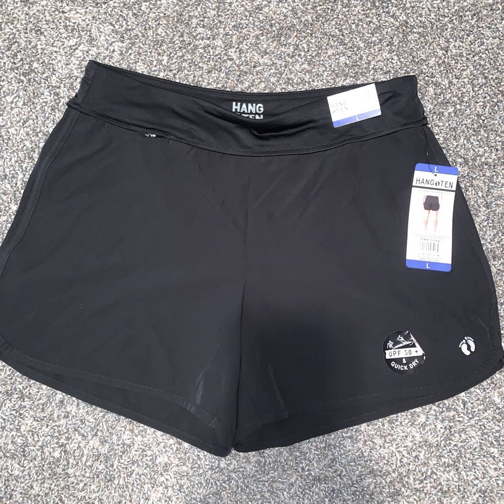 Hang Ten hybrid short.